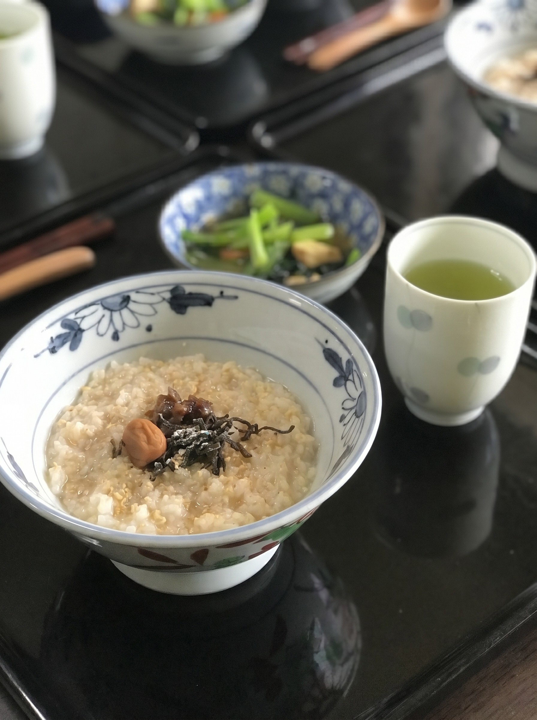 朝食